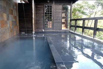 Gensen To Hanare No Oyado Tsuki Itō Extérieur photo